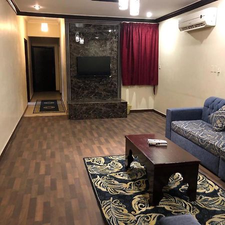 Inwan Residential Units Aparthotel Dammam Bagian luar foto