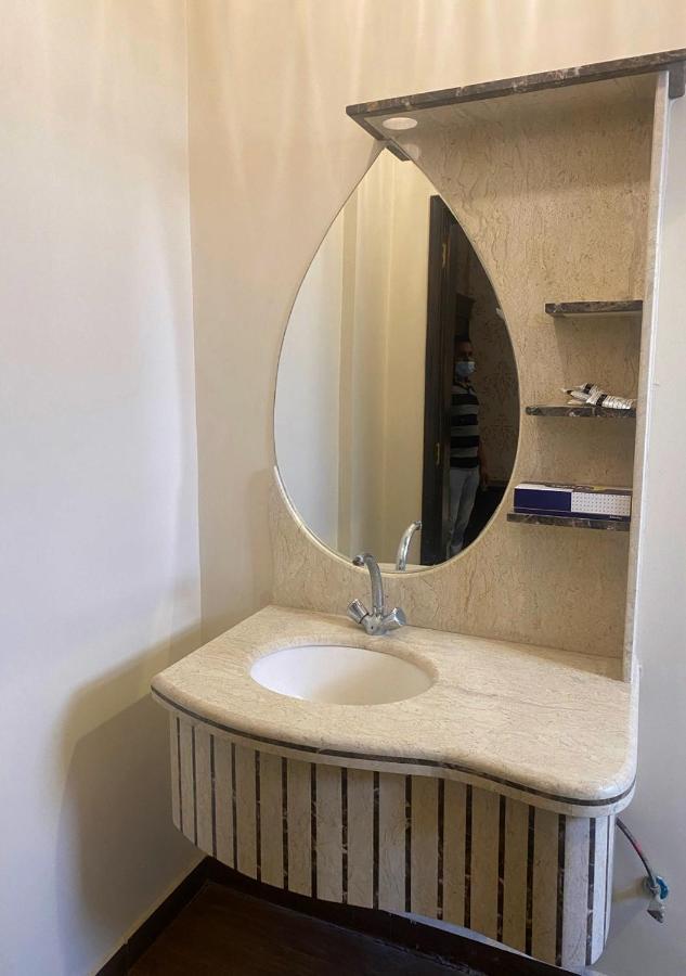 Inwan Residential Units Aparthotel Dammam Bagian luar foto