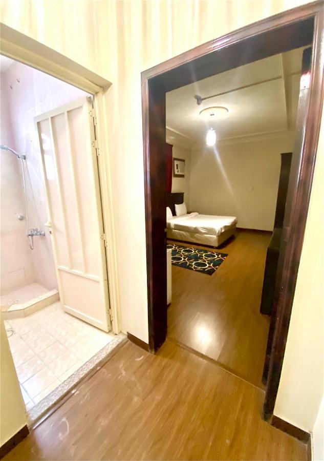 Inwan Residential Units Aparthotel Dammam Bagian luar foto